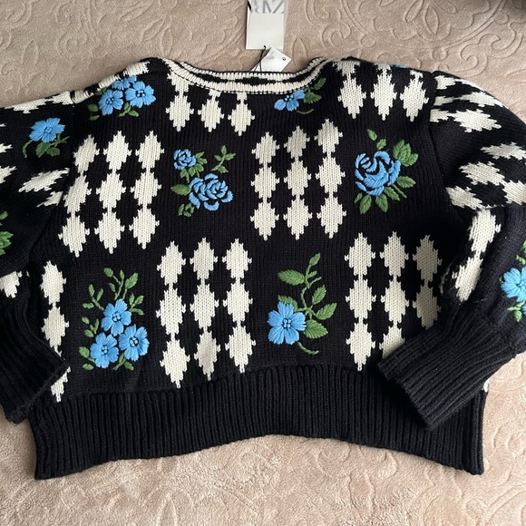 Zara sweater - Picture 8 of 8
